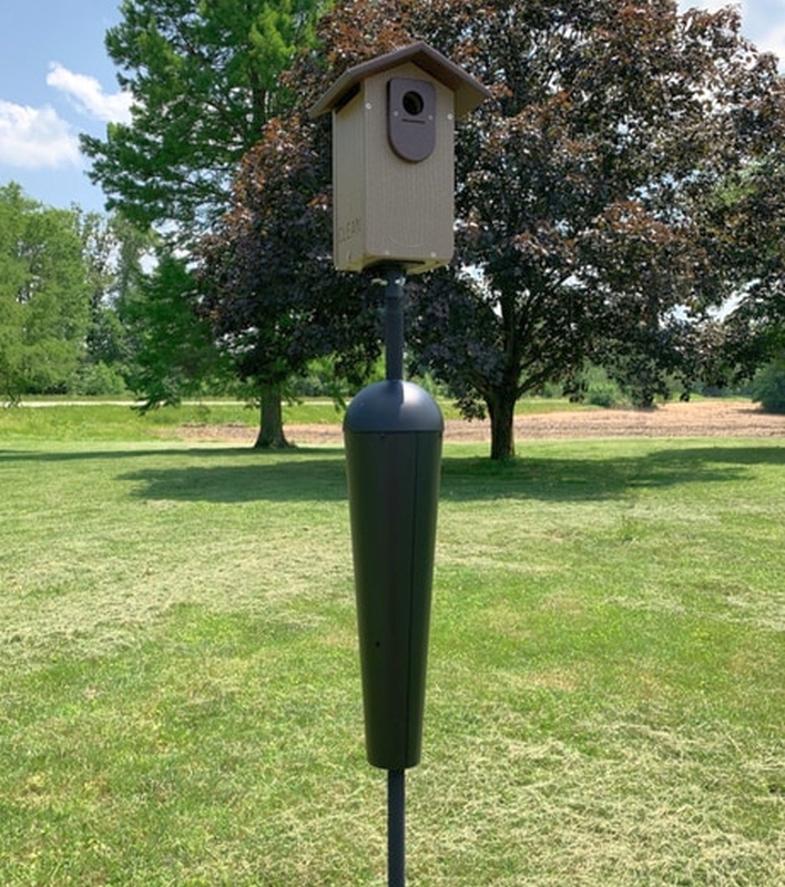 Recycled Ultimate Bluebird House Brown w/Pole Kit